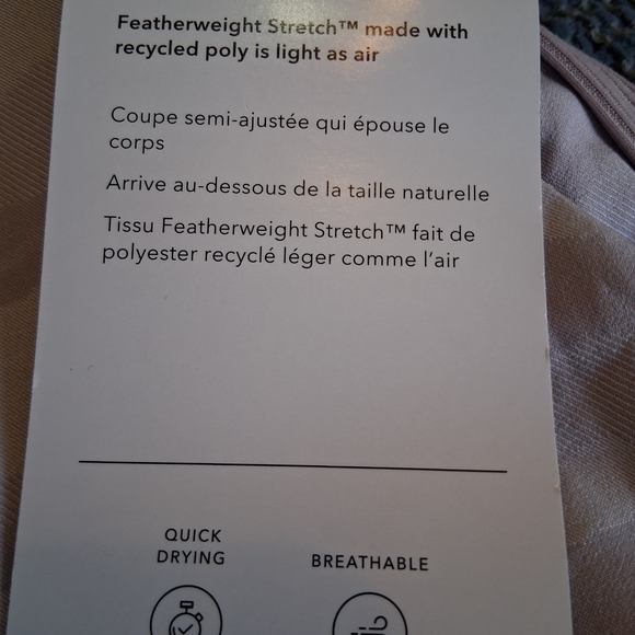 NWT ๐ Athleta Brooklyn Lined Camo Joggers Sz. 6 - Picture 13 of 15